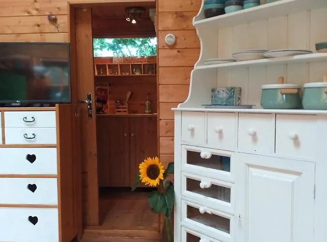 De Geheime Tuin - Boshuis Bed & Breakfast