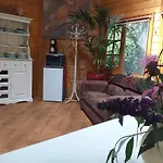 De Geheime Tuin - Boshuis Bed & Breakfast
